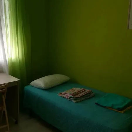 San Mateo Apartment *